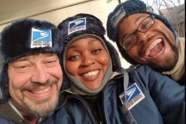 NALC member Aundre Cross with coworkers