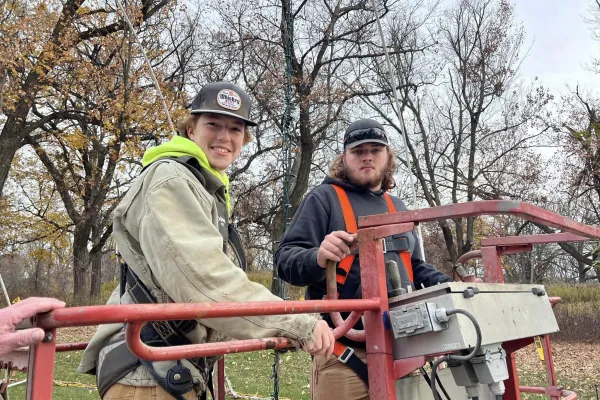 IBEW 159 members at Olin Park 