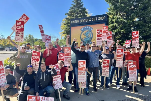 IAM members outside Miller Brewery