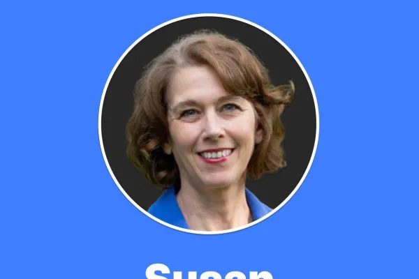 Projected winner graphic Susan Crawford 