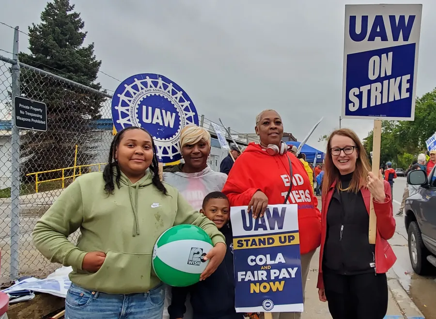 UAW Strike Line Milwaukee 